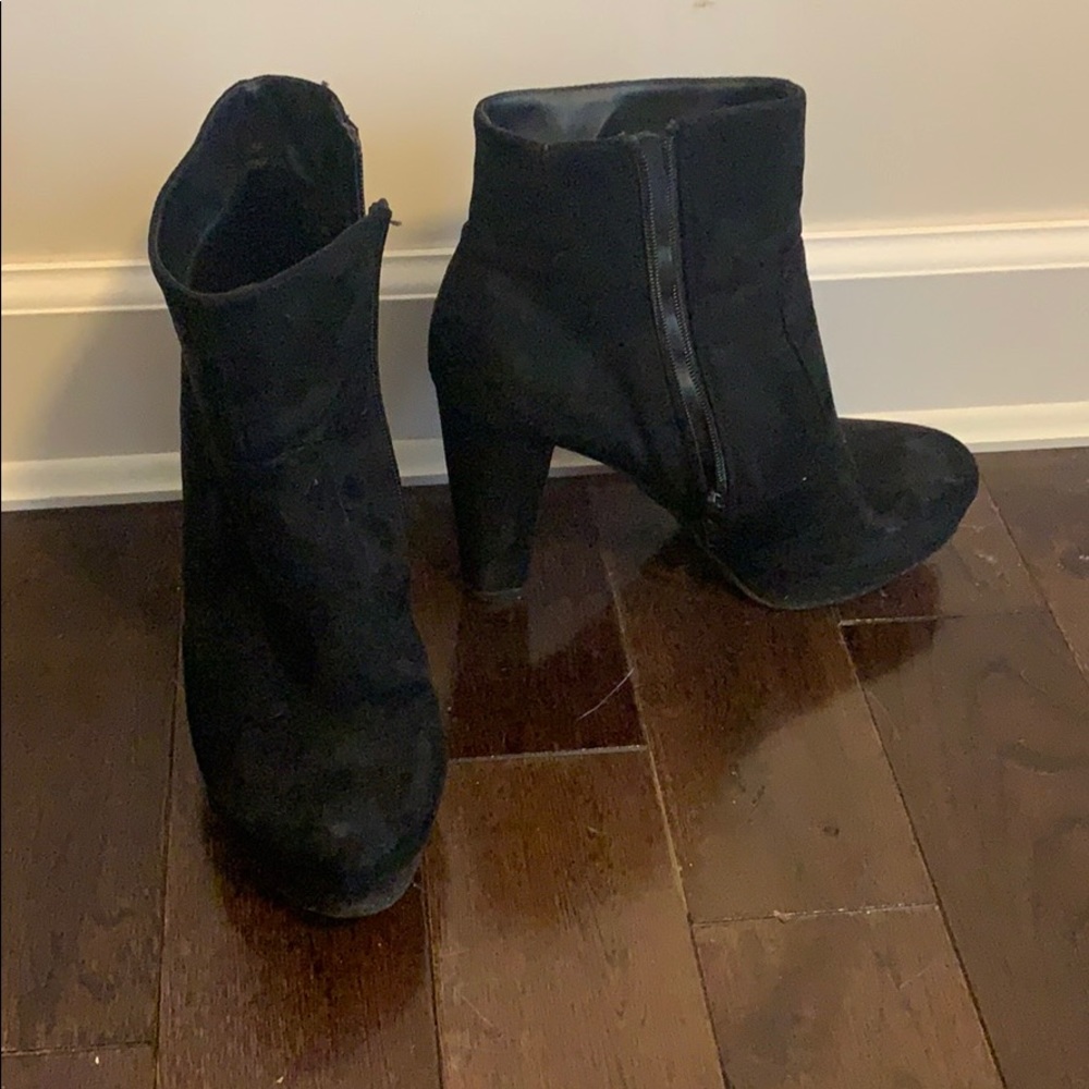 Zip up ankle booties
